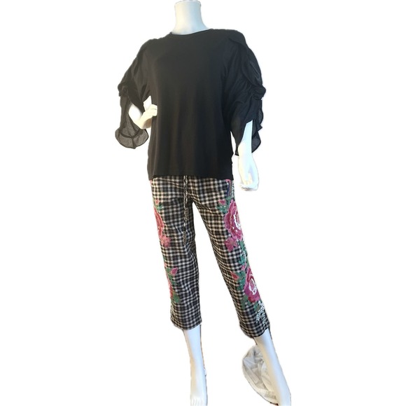 FARM RIO Rooster Cross Stitch Embroidered Pants Plaid (Black & Cream) - Picture 6 of 10